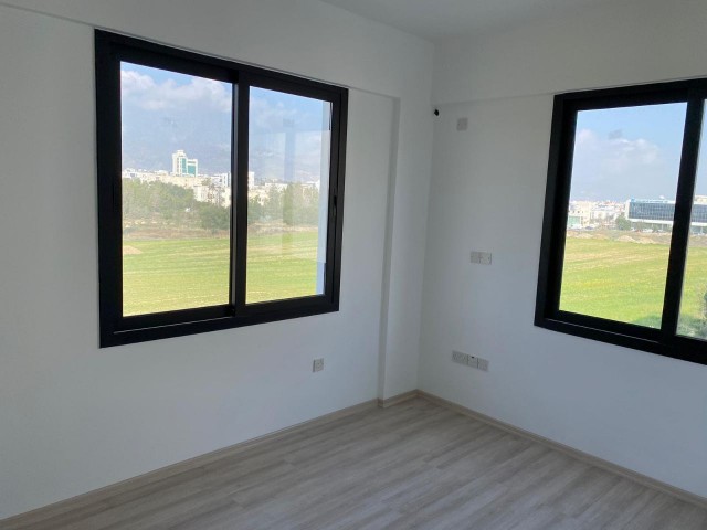 Flat For Sale in Küçük Kaymaklı, Nicosia