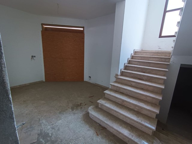 FULLY DETACHED 75% FINISHED 4+1 VILLA FOR SALE IN KÜÇÜKKAYMAKLI