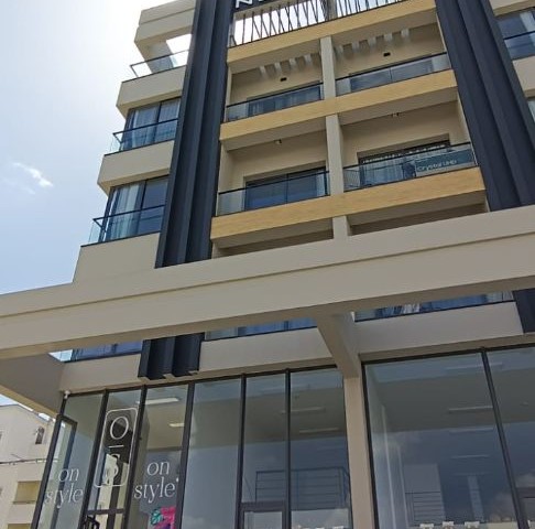 2+1 APARTMENT FOR RENT ON THE MAIN ROAD IN KÜÇÜKKAYMAKLI