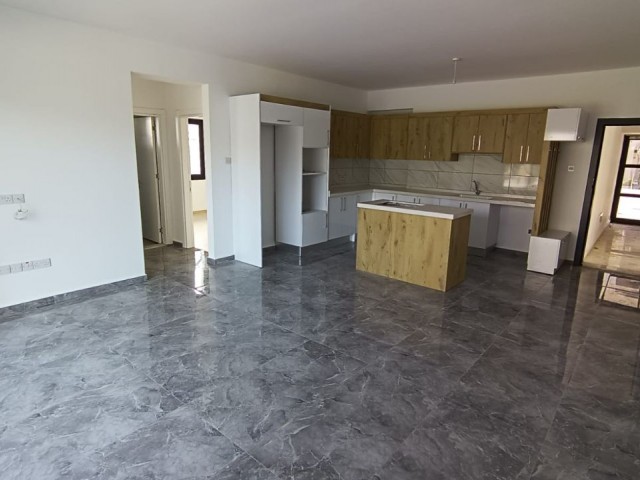 2+1 FLAT FOR SALE IN HAMİTKOY, GROUND FLOOR WITH WIDE GARDEN