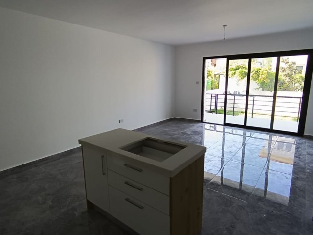 2+1 FLAT FOR SALE IN HAMİTKOY, GROUND FLOOR WITH WIDE GARDEN