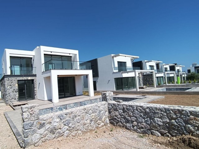 Villa For Sale in Çatalköy, Kyrenia