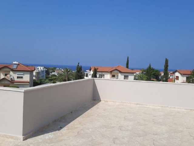 Luxury 2+1 apartments for sale in Kyrenia Alsancak region!