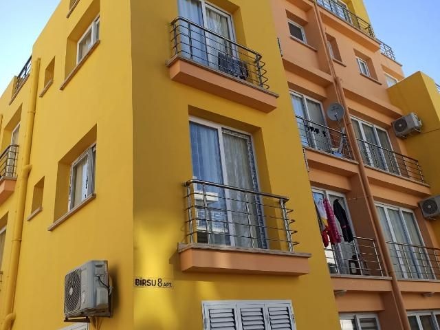 Girne merkez- sulu çembere yakın- yatırımlık/oturumluk apartman dairesi  (Kyrenia center- close to t