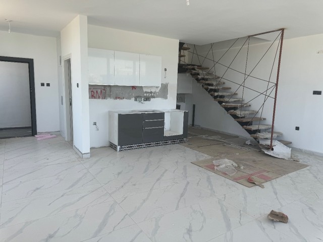 Luxurious 3-bedroom duplex apartment with mountain and sea views in the center of Kyrenia