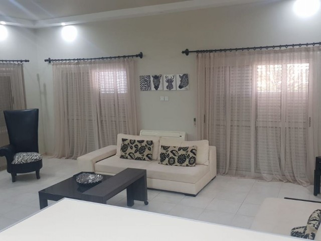 Kyrenia Alsancak Next to the Walking Park 3+1 Furnished Villa for Rent with Pool !!! ** 