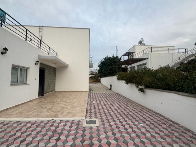 VILLA FOR RENT IN ESENTEPE AREA, VERY CLOSE TO THE SEA