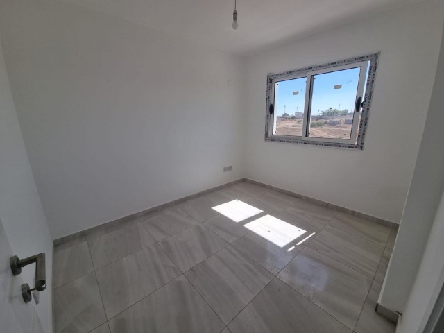 2+1 apartment for sale in Famagusta çanakkale region immediate delivery 1st floor 