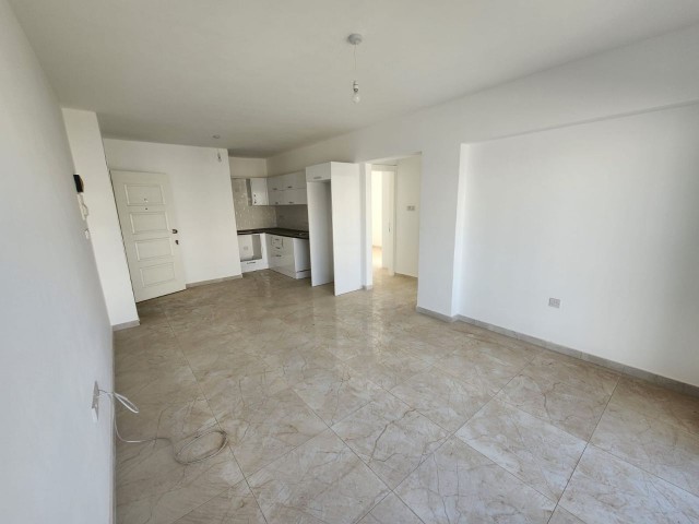 Perfect location, right next to the Çanakkale city mall in Famagusta, 2+1 flat for sale on the 2nd floor, with an elevator, immediately available