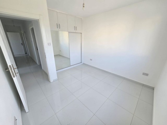 Mağusa Çanakkale bölgesinde zemin kat 3+1 satılık apartman dairesi ( Trafo ödenmiştir )