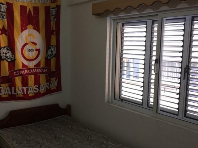 MAĞUSA SALAMİS YOLU ÜZERİ KİRALIK 3+1 APARTMAN DAİRESİ 1. KAT 