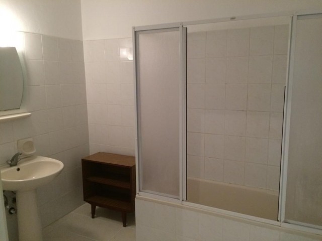 MAĞUSA SALAMİS YOLU ÜZERİ KİRALIK 3+1 APARTMAN DAİRESİ 1. KAT 