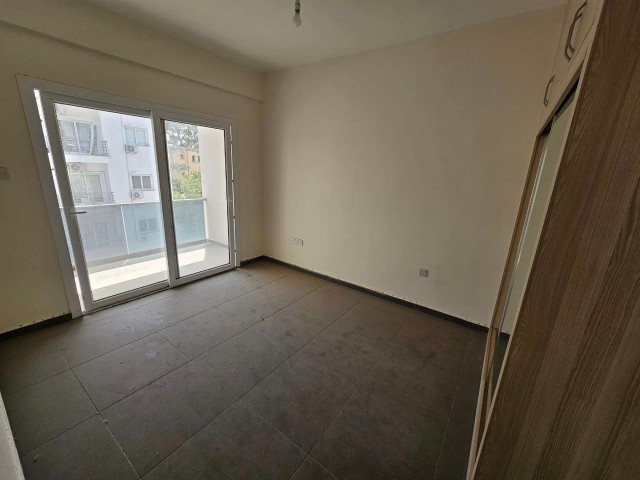 Flat for sale in the center of Famagusta 2nd floor 80 m² Equivalent title unfurnished Gülseren region