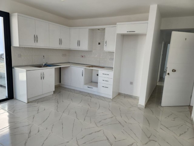 2+1 Ground floor flat for sale in Famagusta Çanakkale area