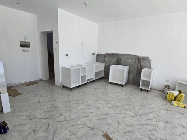 Ground floor 2+1 flat for sale at the entrance of Tuzla, delivered after 1 month, 85 m2