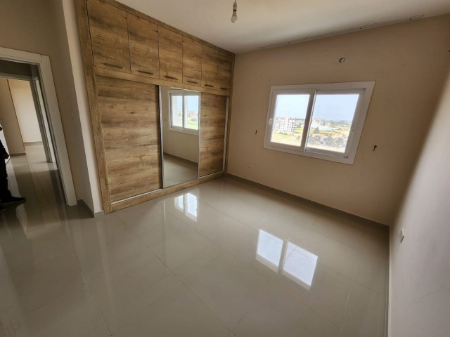 Flat To Rent in Yeni Boğaziçi, Famagusta