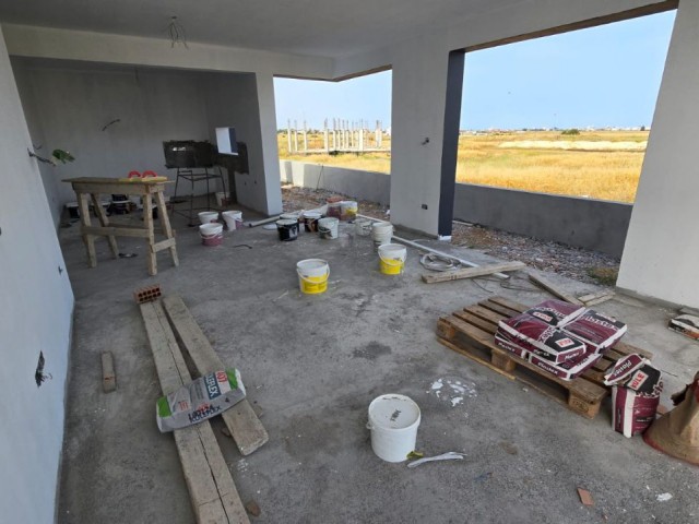 Doppel-Maisonette-Villa zum Verkauf in der Gegend von Famagusta Mutluyaka, 3 WC, 2 Badezimmer, nach 4 Monaten lieferbereit