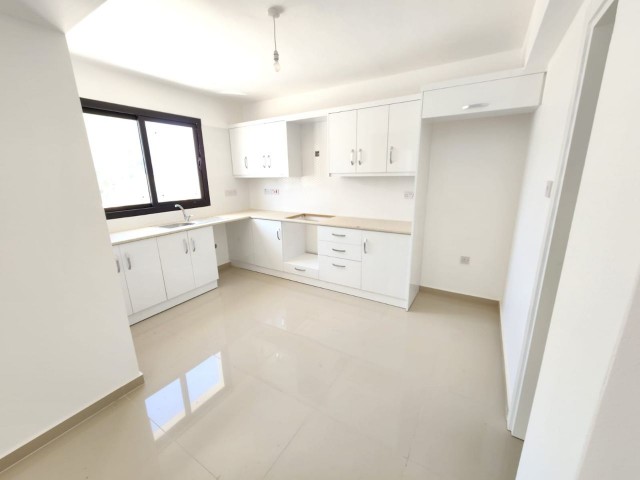 3+1 brand new flat for rent in Famagusta Canakkale area 122 m2 very spacious