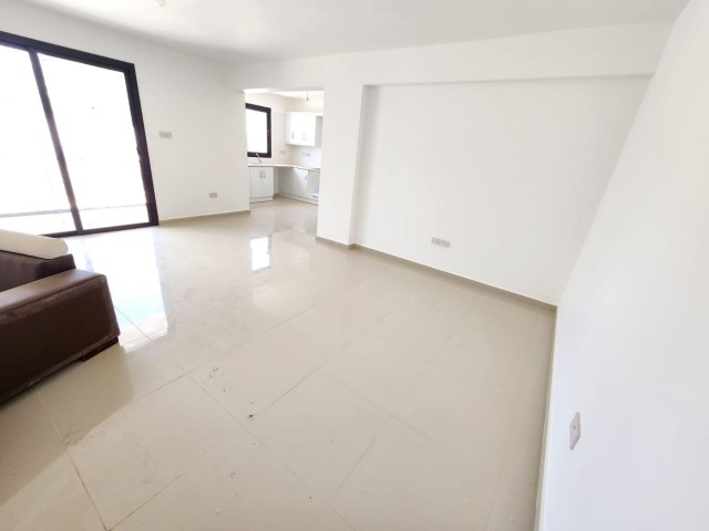 3+1 brand new flat for rent in Famagusta Canakkale area 122 m2 very spacious