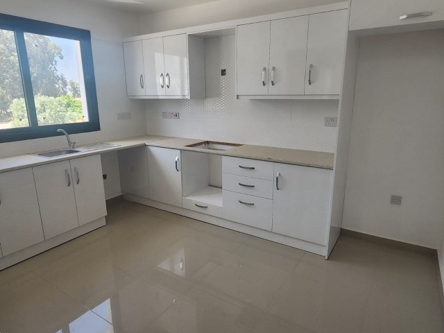 3+1 brand new flat for rent in Famagusta Canakkale area 122 m2 very spacious