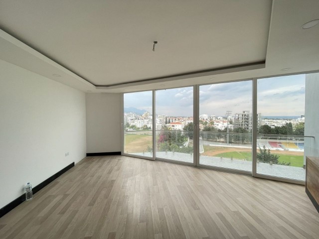 Sale! Duplex penthouse in the Center of Girne, sea and mountain views!