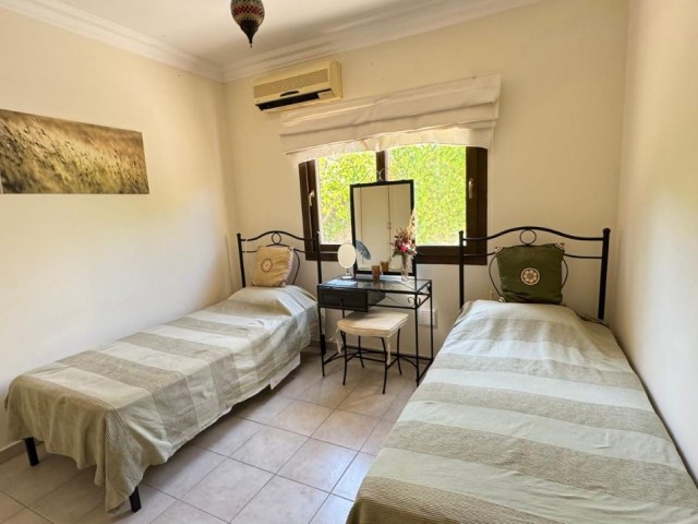 Spacious 2 double Bedroom Ground floor Apartment, With its own outside terrace on a great site in highly sought after area of Bahceli. Built in wardrobes and Air con throughout , Communal Pool and walking distance to Maldives site where you have a great restaurant, bar, spa and beach facilities