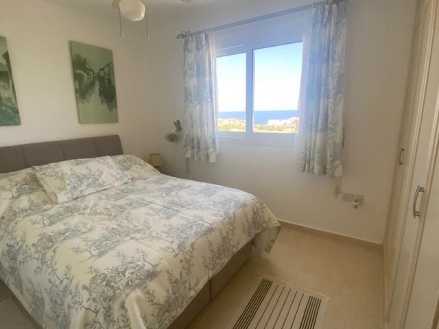 Very well presented 2 bedroom, penthouse on a delightful site with a great community. Fabulous views both Sea and Mountains. Key ready Furnisher included down to the last linen. Large roof terrace and separate balcony. Title deeds in owners name VAT paid . Live viewings available