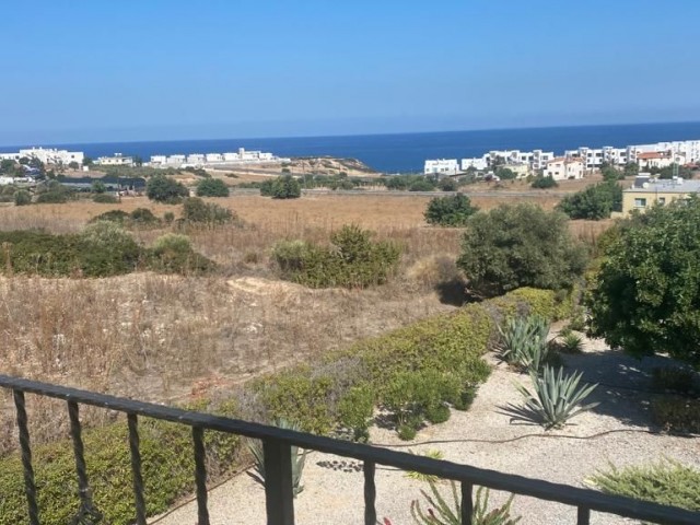 Very well presented 2 bedroom, penthouse on a delightful site with a great community. Fabulous views both Sea and Mountains. Key ready Furnisher included down to the last linen. Large roof terrace and separate balcony. Title deeds in owners name VAT paid . Live viewings available