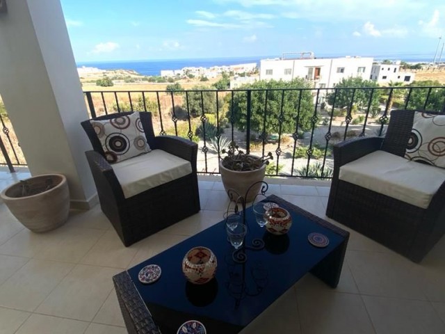 Very well presented 2 bedroom, penthouse on a delightful site with a great community. Fabulous views both Sea and Mountains. Key ready Furnisher included down to the last linen. Large roof terrace and separate balcony. Title deeds in owners name VAT paid . Live viewings available