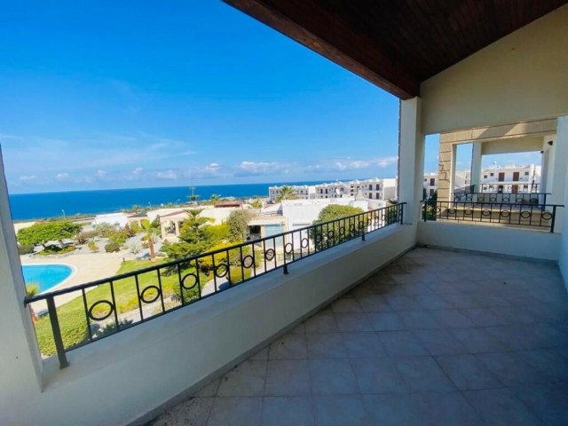 We are delighted to offer for sale this spacious 2 bedroom penthouse with absolutely stunning sea views! Located on this well cared for development close to Esentepe Village, local restaurants, Korineum Golf & County Club and local beaches.