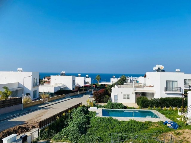 Newly renovated 3 Bedroom detached villa close to sea, Title deeds ready newly fitted kitchen and bathrooms, Private pool, GREAT VIEWS, Close to SEA., Great location, walking distance to Sea and restaurants