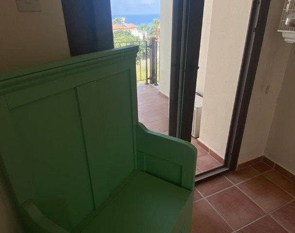 Villa mit 3 Schlafzimmern in toller Lage mit 3 Bädern zu einem unglaublich tollen Preis, mit herrlicher Aussicht und nur wenige Gehminuten vom Strand, Geschäften und Restaurants entfernt. Zahlungspläne verfügbar, 18 Monate Fertigstellung