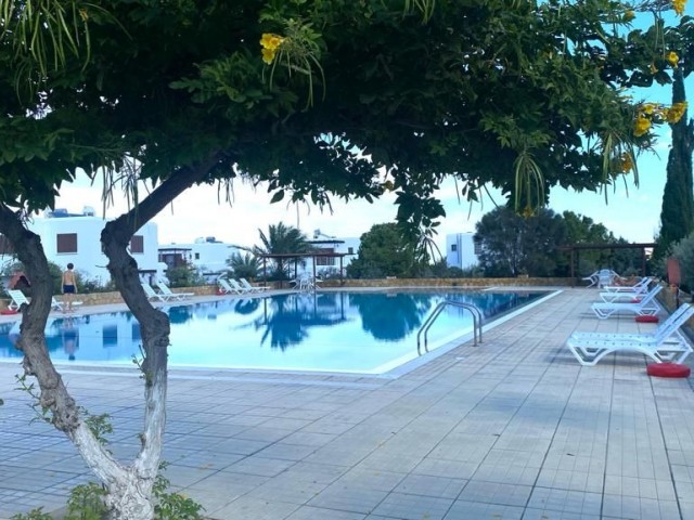 We are pleased to offer for sale this delightful and extremely spacious resale 3 double bedroom ground floor garden apartment. Located in Esentepe, in a secluded and private area with easy access to the beach offering fantastic facilities for all the family and due to be completed by NOVEMBER 2023.