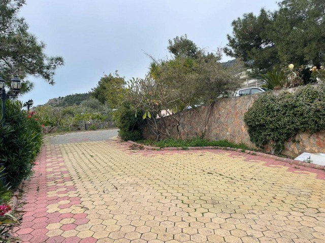 Girne Boğaz Satılık  Özel Villa