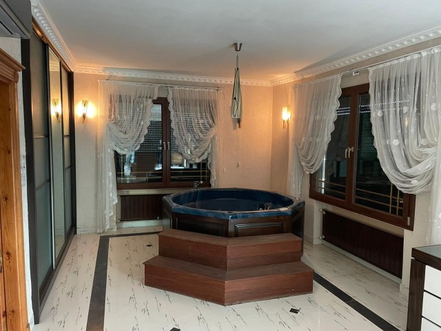 Girne Boğaz Satılık  Özel Villa