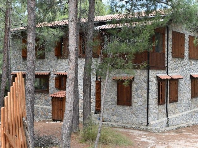 Girne Karaagac 3+1 Villa zum Verkauf / Chalet