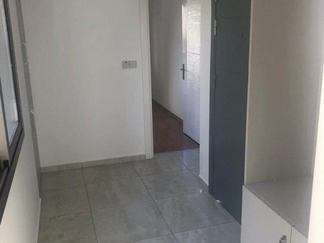 For Sale 1+1 Apartment in Girne Merkez