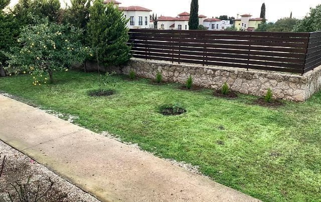 Girne Çatalköy Satılık 4+1 Villa