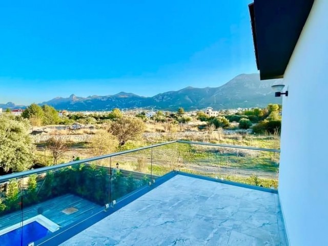 4 Bedroom  Villa for Sale in Kyrenia Doğankoy