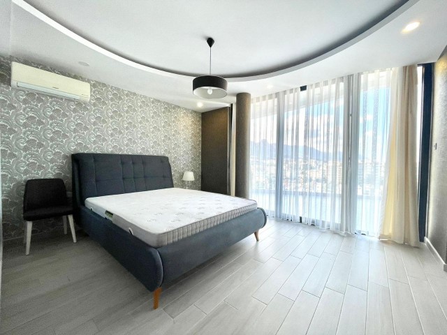 Girne Merkez Satılık Lüks 3+1 Penthouse