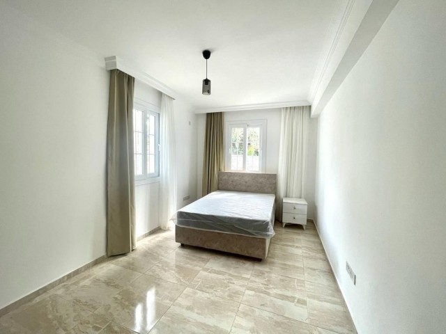 Girne Alsancak Satılık 3+1 Villa