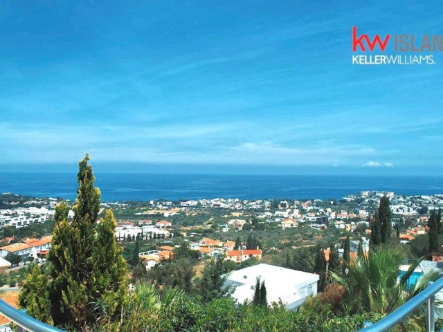 4 Bedroom Villa For Sale In Kyrenia, Edremit