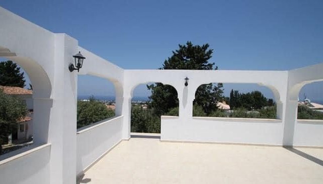 4 Bedroom Villa for Sale  in Kyrenia, Ozankoy