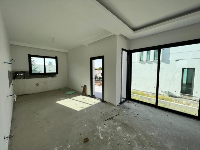 Girne Alsancak Satılık 3+1 Villa