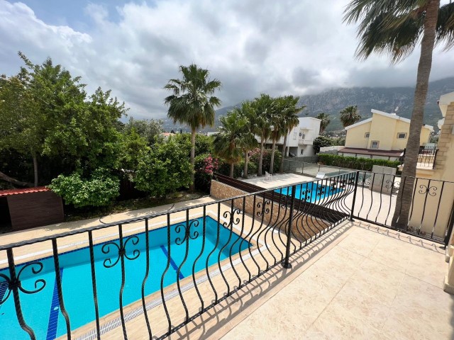 2+1 Villa For Sale In Girne Lapta