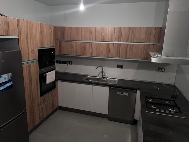 2+1 Flat For Rent In Kyrenia Center