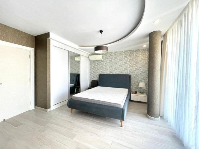 Luxuriöses 3+1-Penthouse im Kyrenia Center zu vermieten