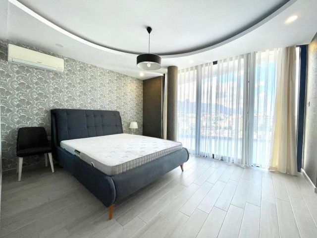 Luxuriöses 3+1-Penthouse im Kyrenia Center zu vermieten