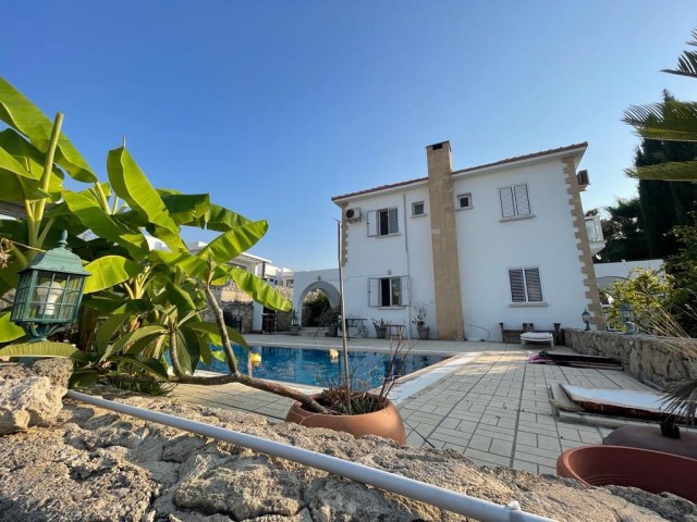 🔥3+1 Villa mit Pool zum Verkauf in Esentepe, Kyrenia!☀