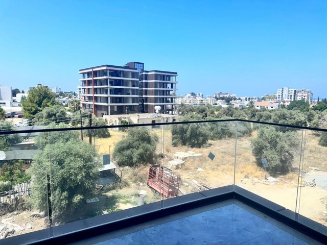 3+1 FLAT FOR SALE IN THE CENTER OF KYRENIA WITH STUNNING MOUNTAIN, SEA AND CITY VIEW